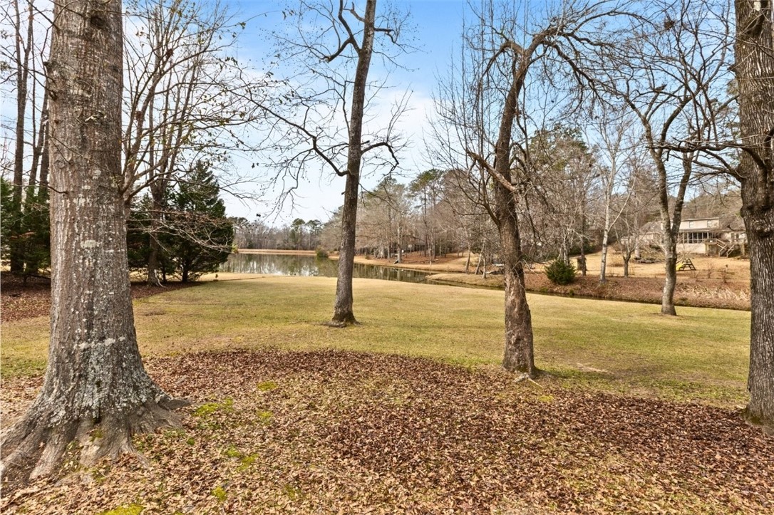 513 CROSS CREEK ROAD