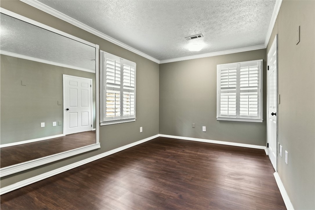 513 CROSS CREEK ROAD