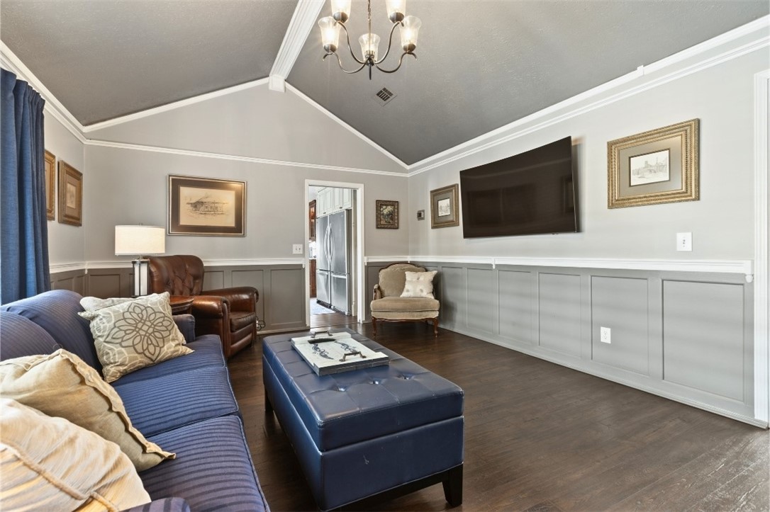 513 CROSS CREEK ROAD