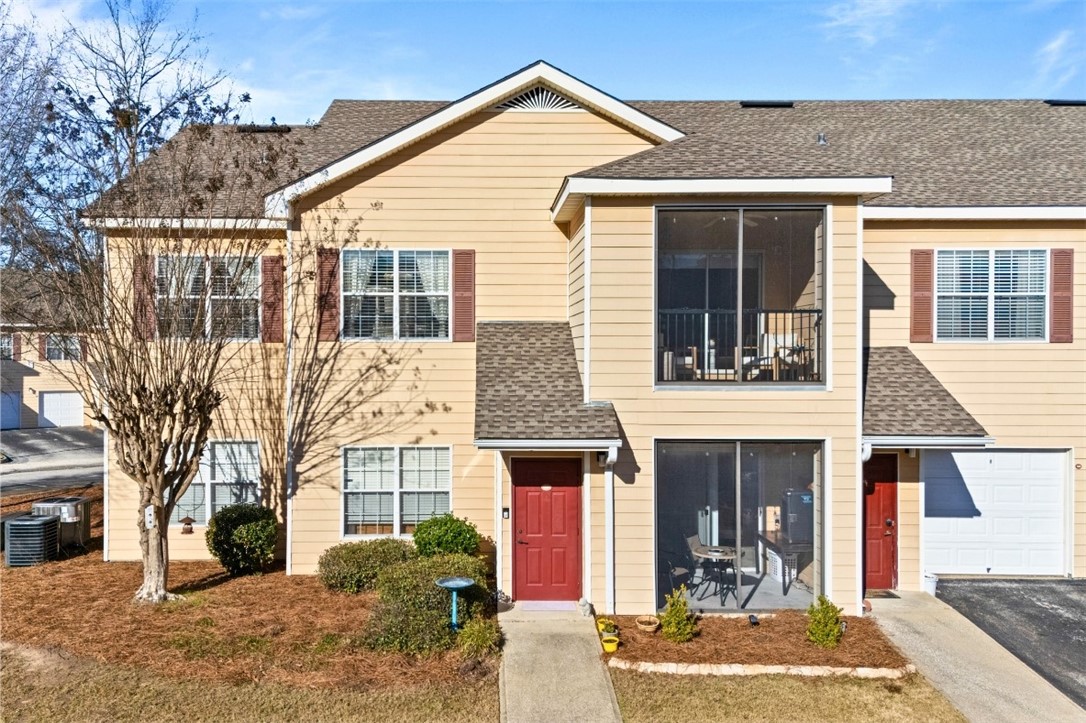 447 W LONGLEAF DRIVE 1004
