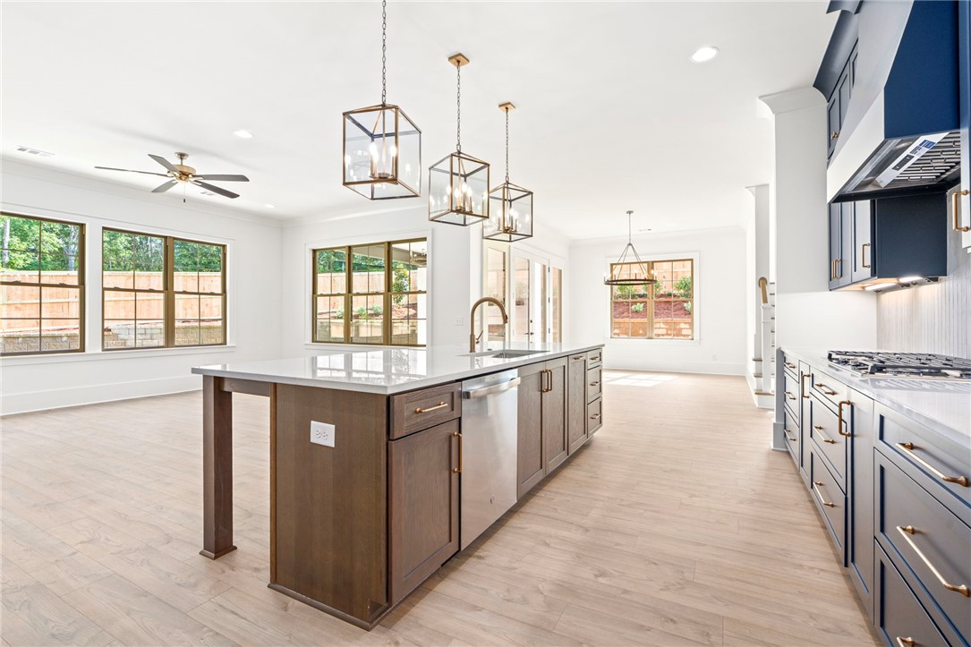 823 SUMMERLIN CIRCLE