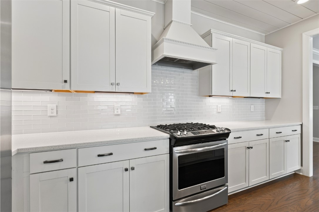 1599 JEMISON PLACE