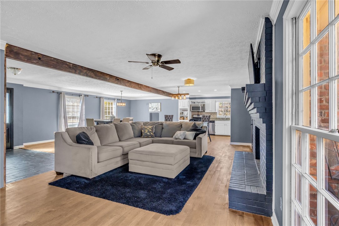 801 N 10TH STREET N