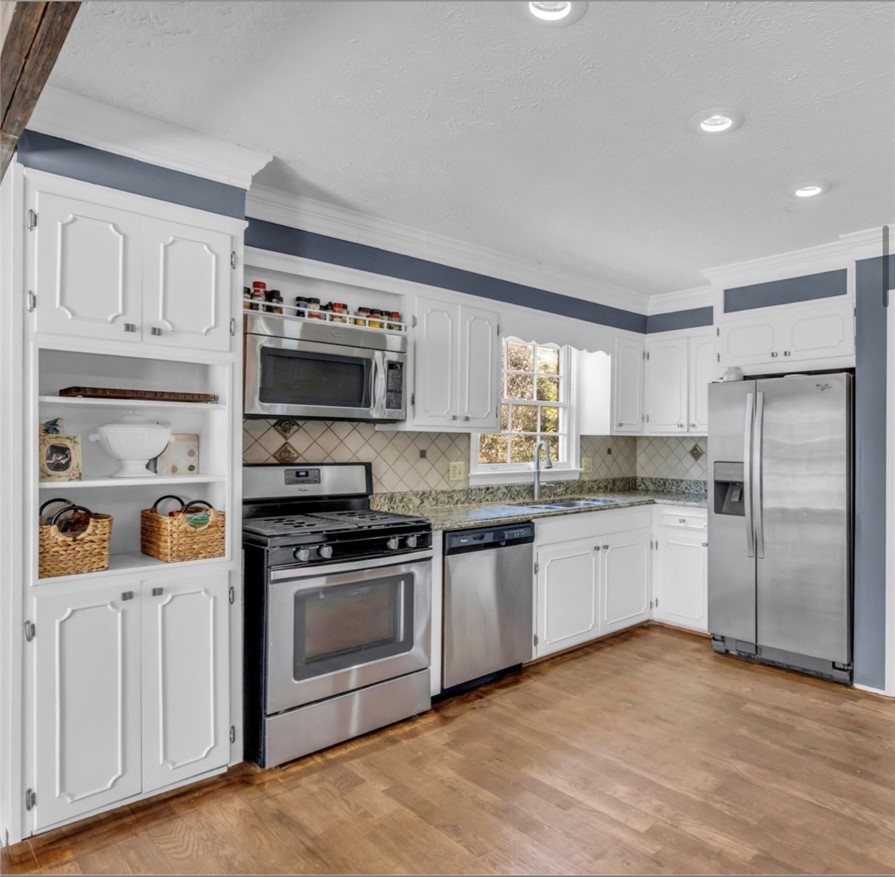 801 N 10TH STREET N