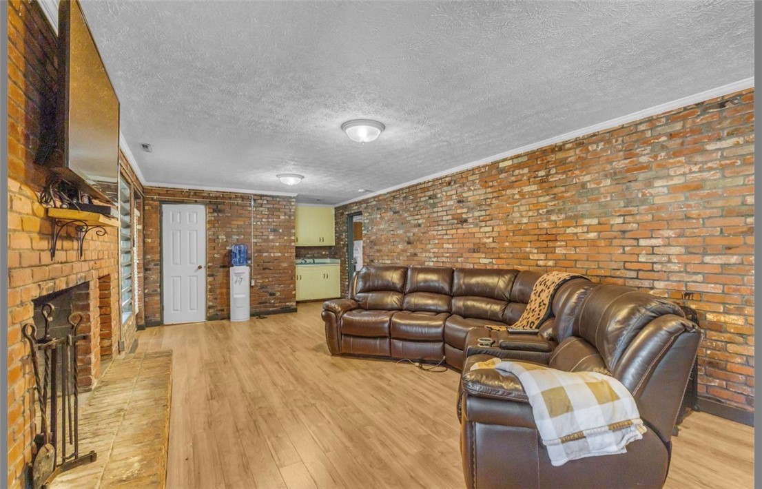 801 N 10TH STREET N