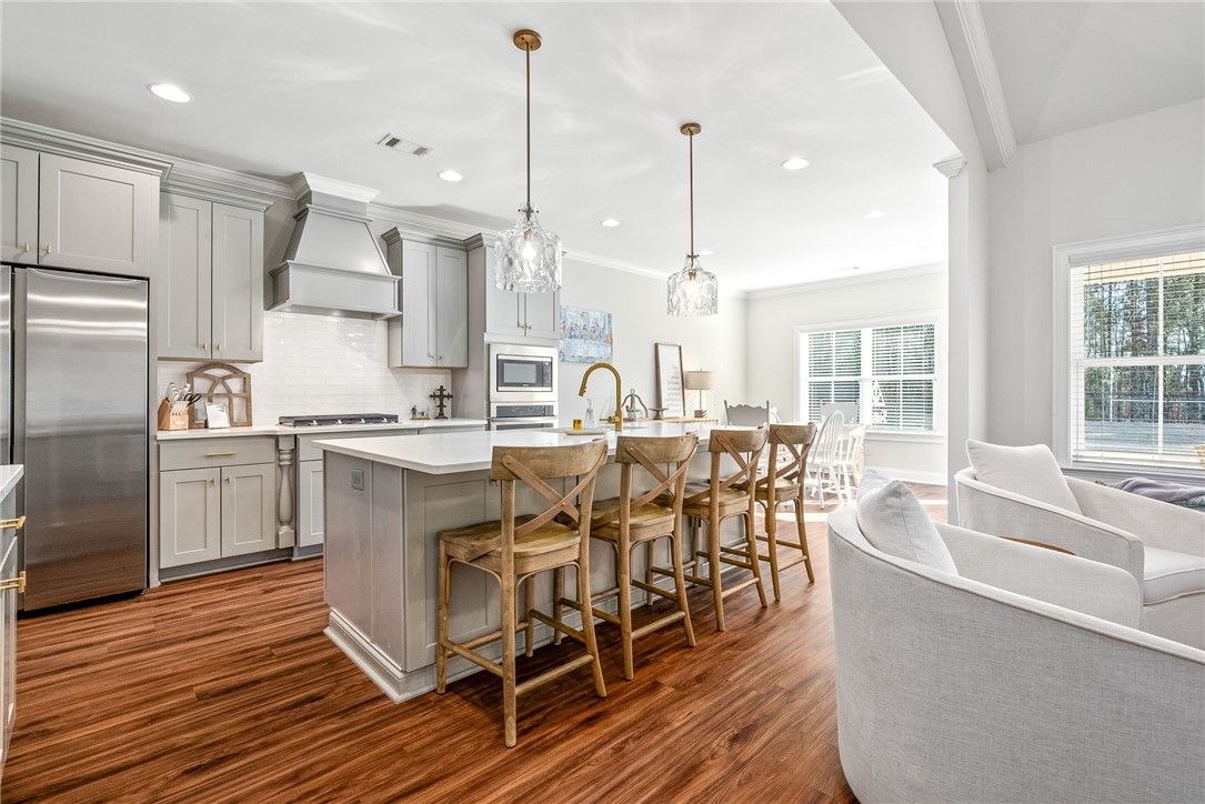 1307 GARRETT LANE