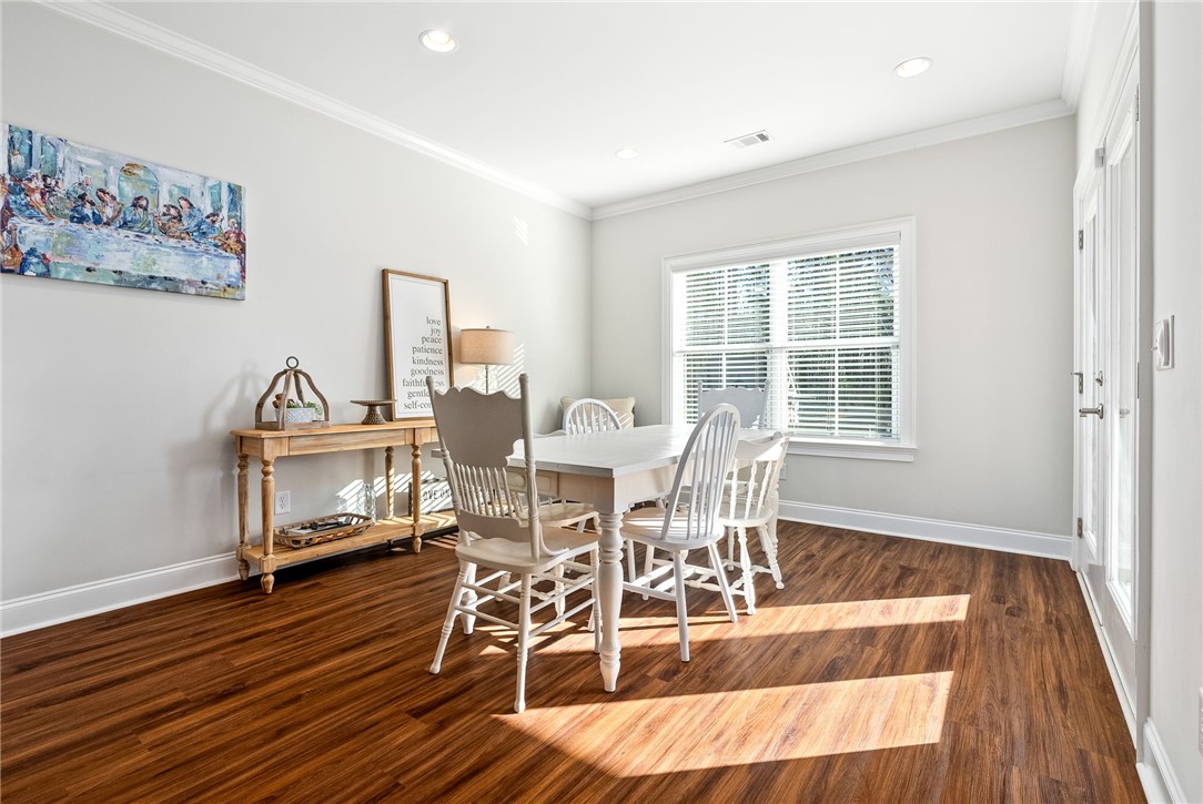 1307 GARRETT LANE