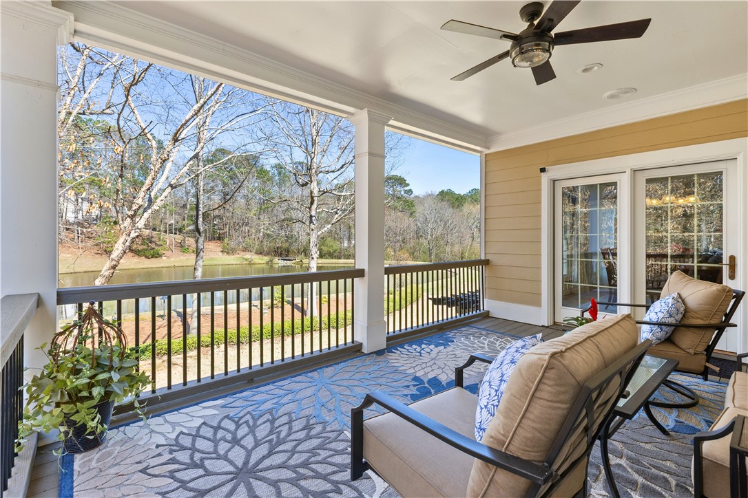 1211 INGLESIDE DRIVE