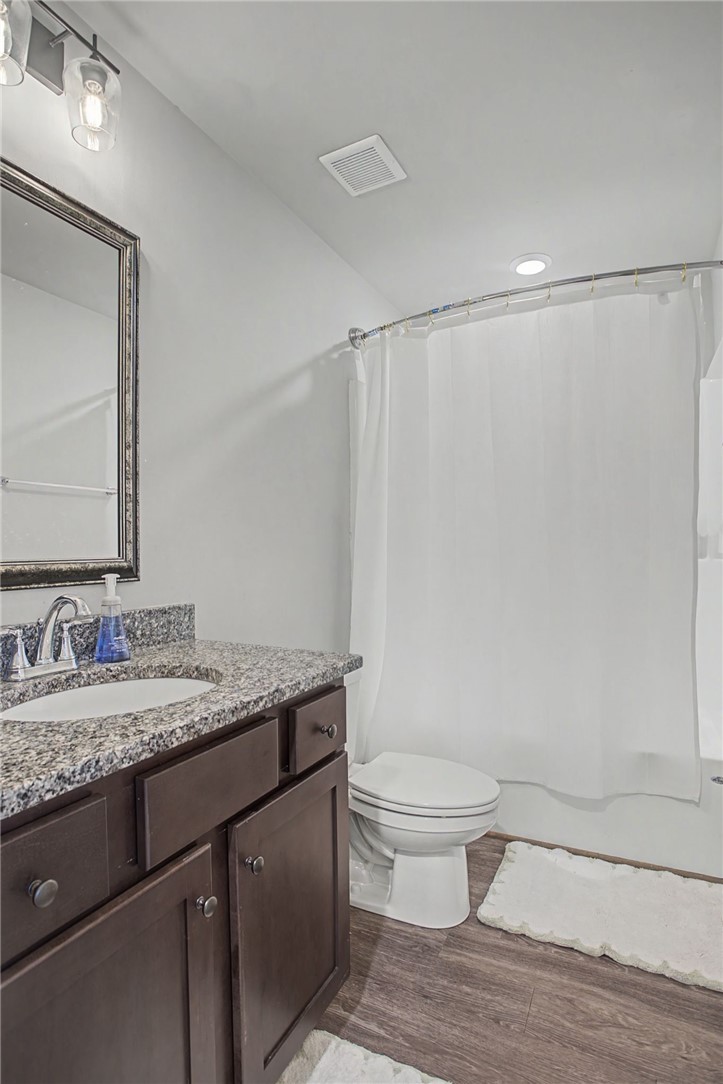 704 NORTHERN VILLAGE COURT