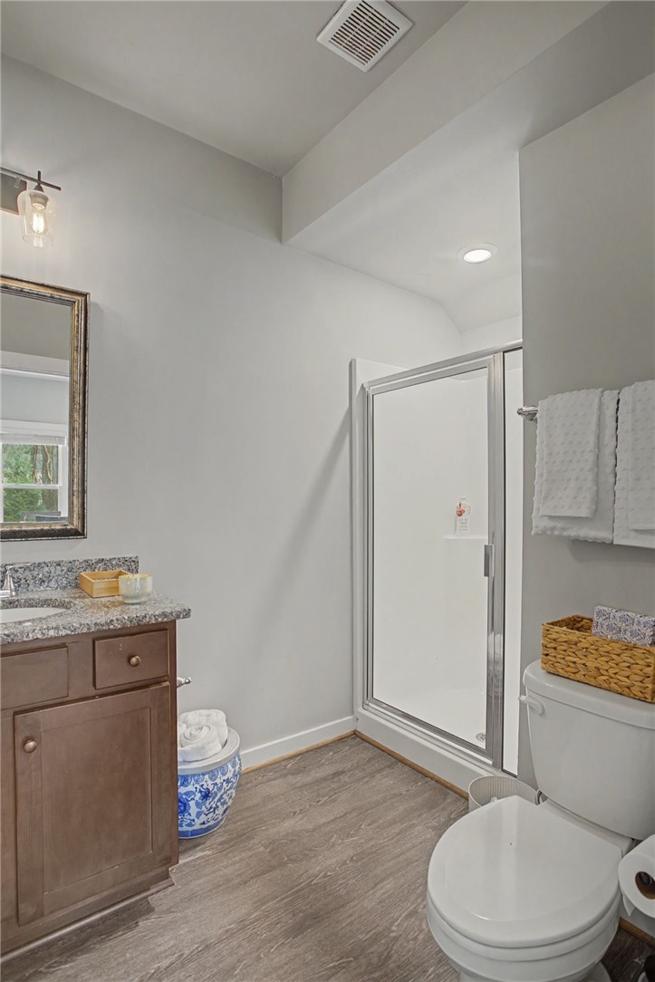 704 NORTHERN VILLAGE COURT