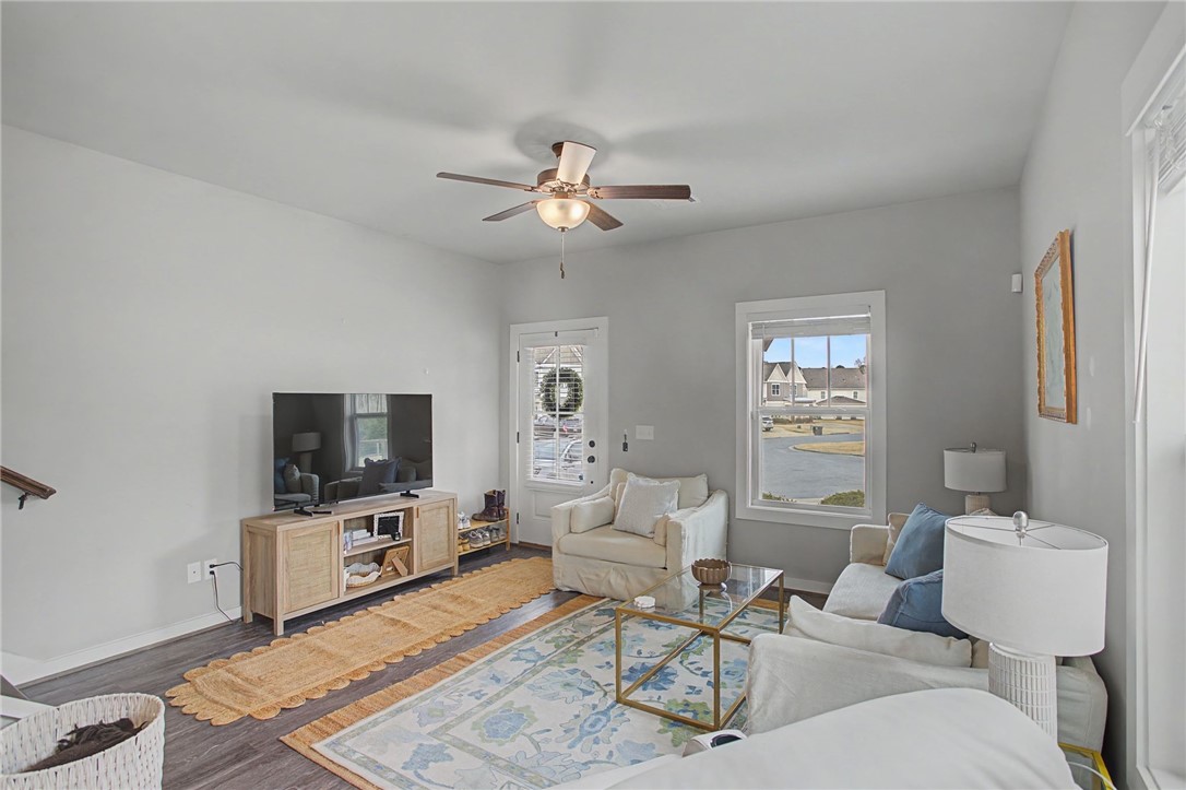 704 NORTHERN VILLAGE COURT