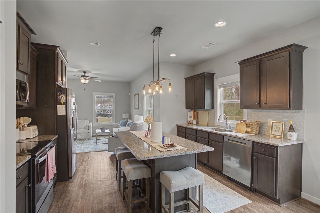 704 NORTHERN VILLAGE COURT