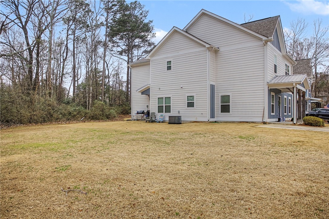 704 NORTHERN VILLAGE COURT