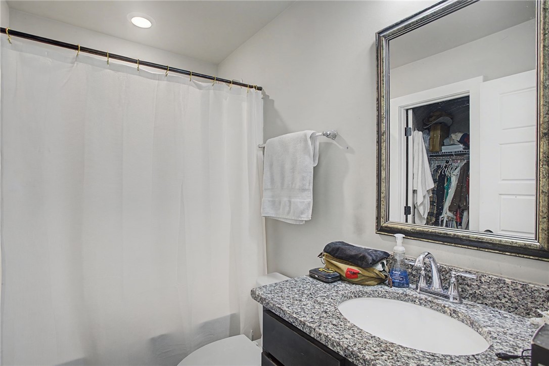 704 NORTHERN VILLAGE COURT