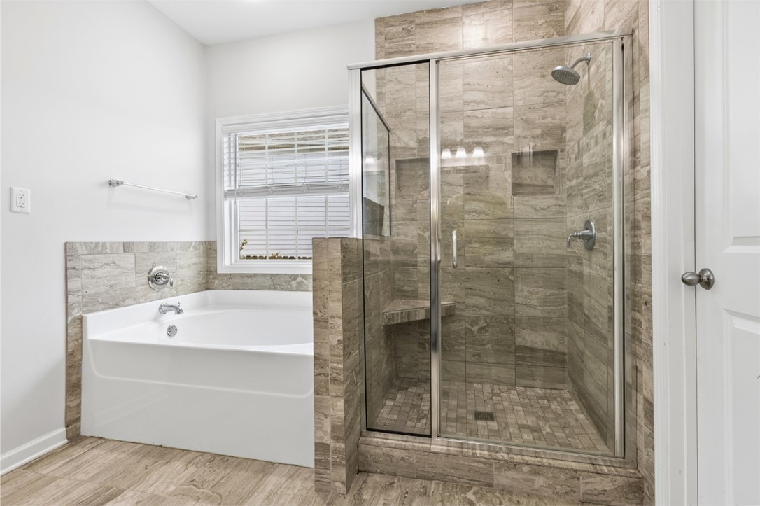 863 W RICHLAND CIRCLE