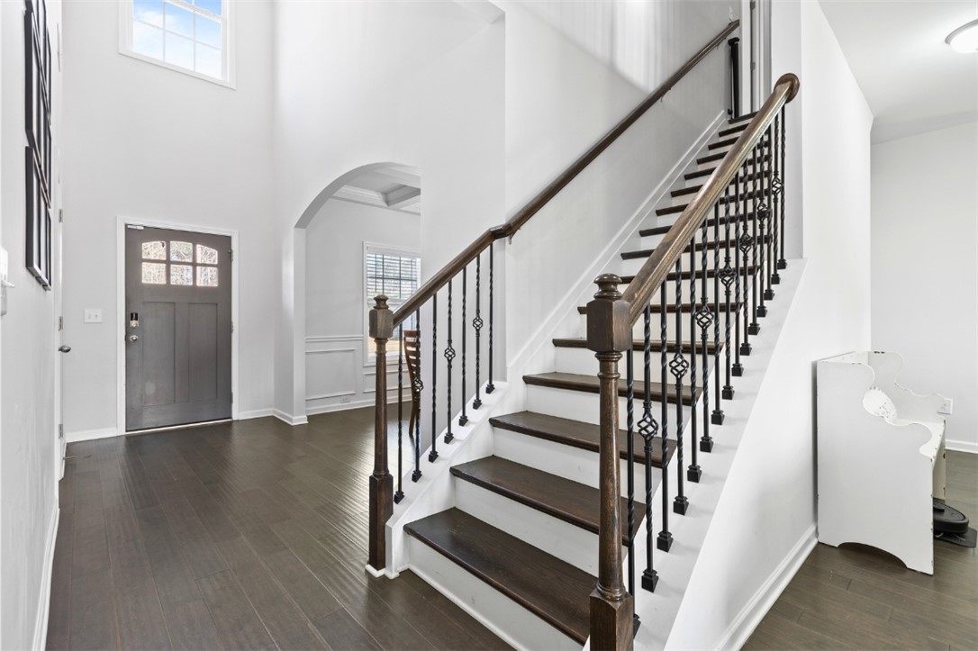 863 W RICHLAND CIRCLE