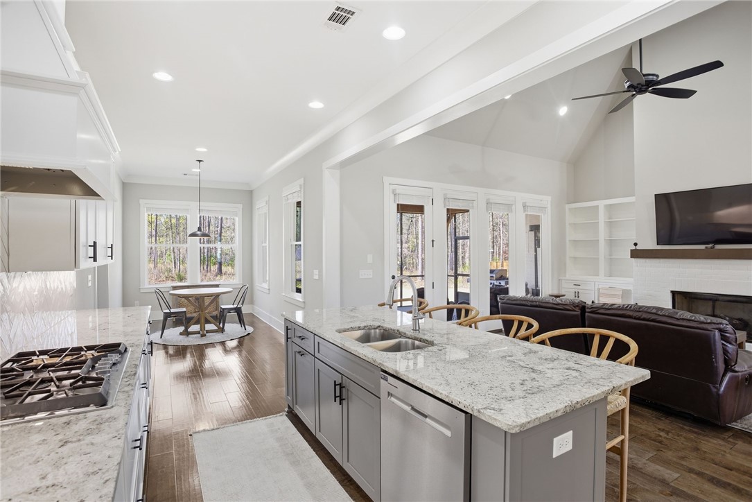 1930 YARBROUGH FARMS BOULEVARD