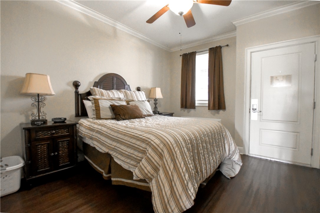 430 W GLENN AVENUE 110