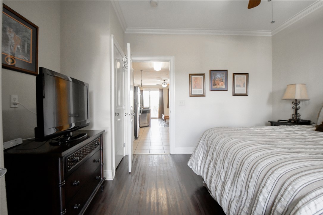 430 W GLENN AVENUE 110