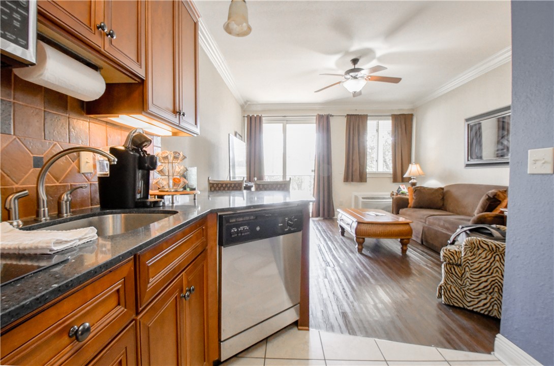 430 W GLENN AVENUE 110