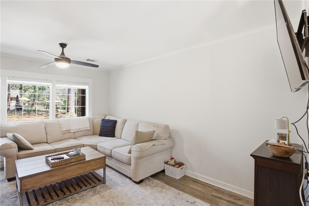 544 GREENTREE TERRACE