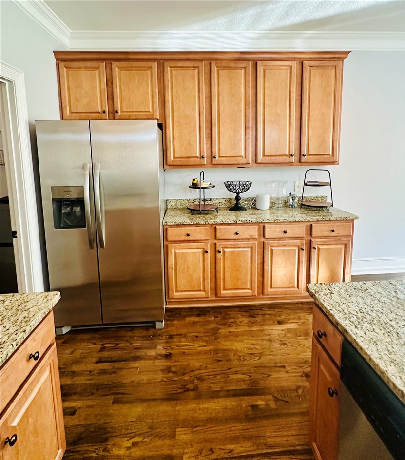 64 STONEVIEW SUMMIT COURT