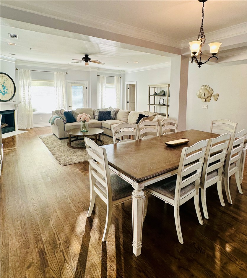 64 STONEVIEW SUMMIT COURT