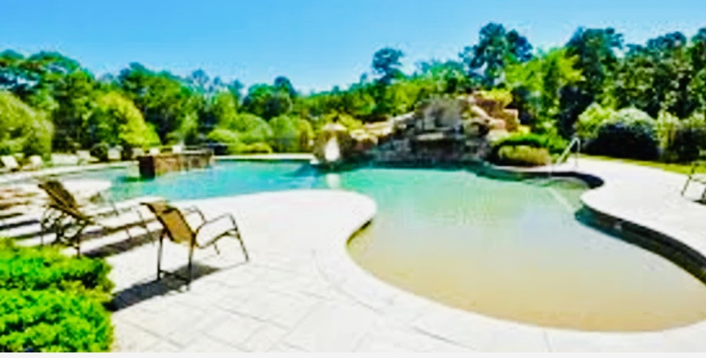 64 STONEVIEW SUMMIT COURT