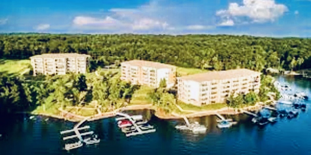 64 STONEVIEW SUMMIT COURT