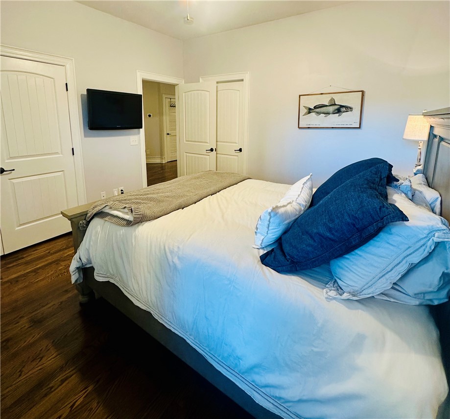 64 STONEVIEW SUMMIT COURT