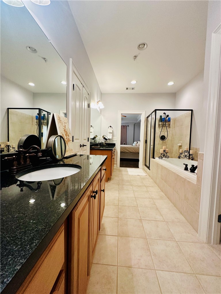 64 STONEVIEW SUMMIT COURT