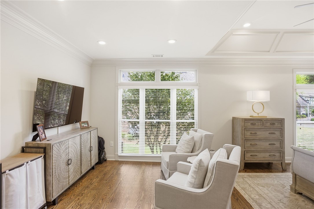2575 GLENN BROOKE DRIVE