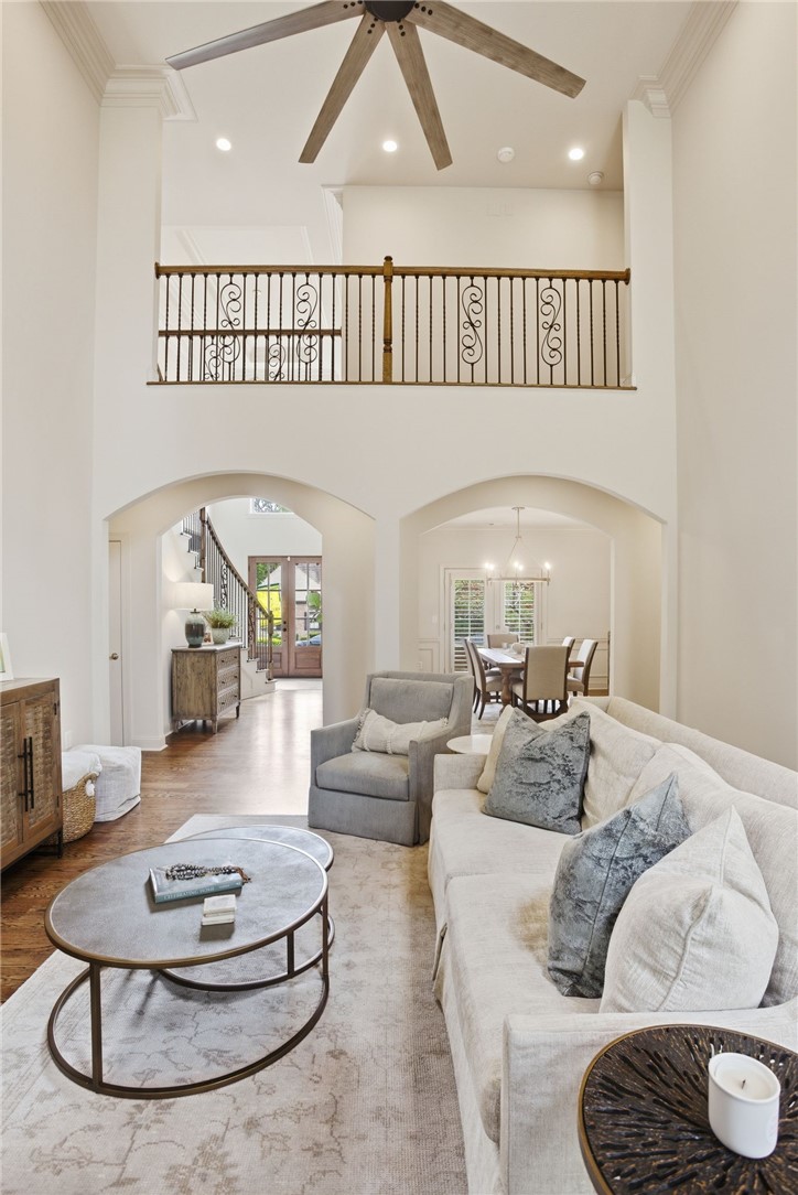 2575 GLENN BROOKE DRIVE