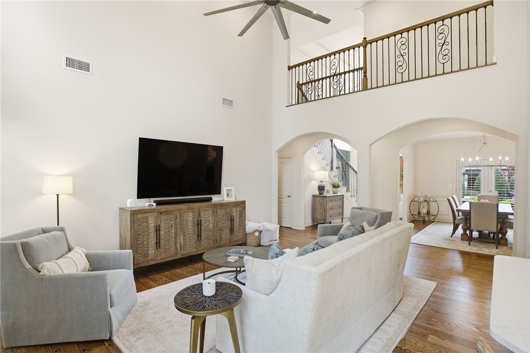 2575 GLENN BROOKE DRIVE