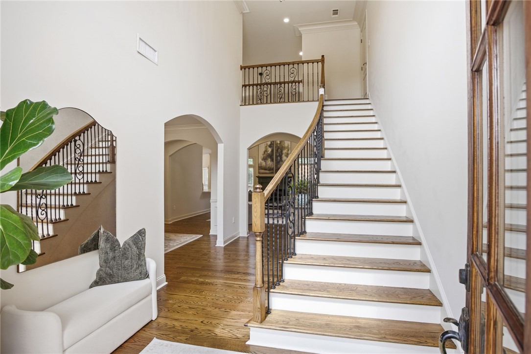 2575 GLENN BROOKE DRIVE