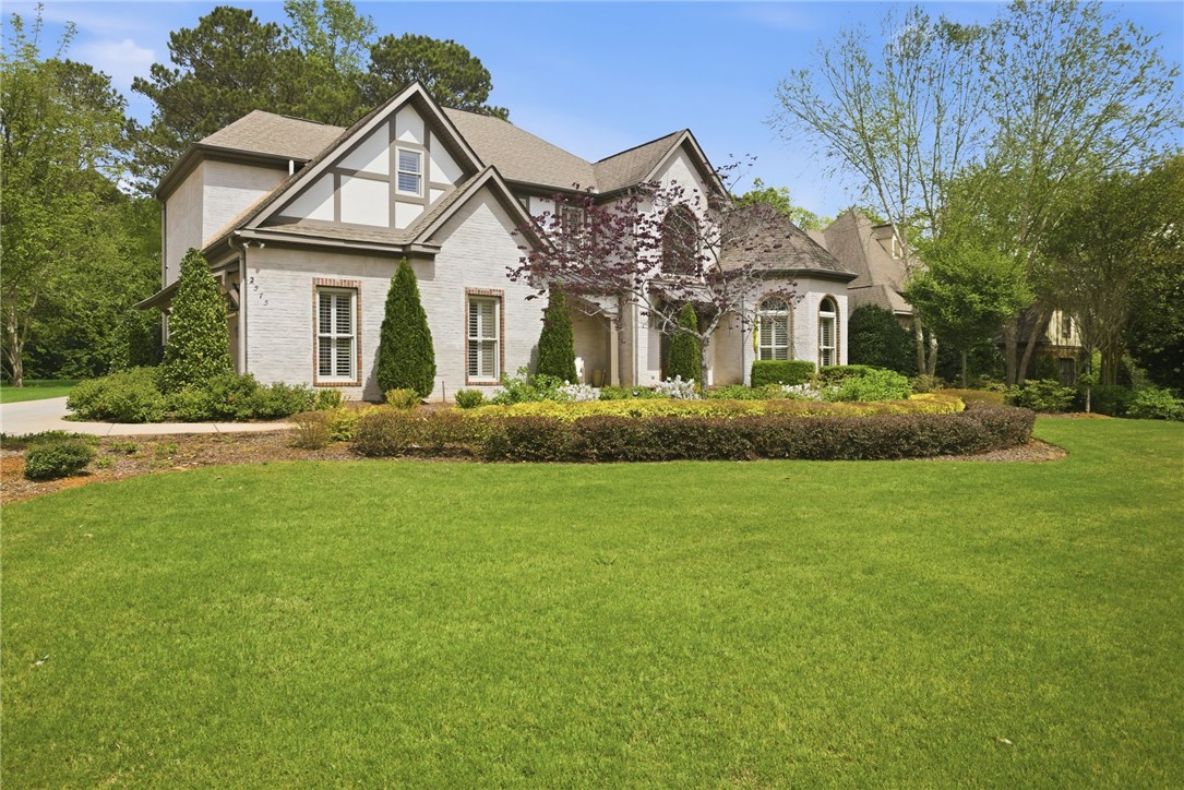 2575 GLENN BROOKE DRIVE