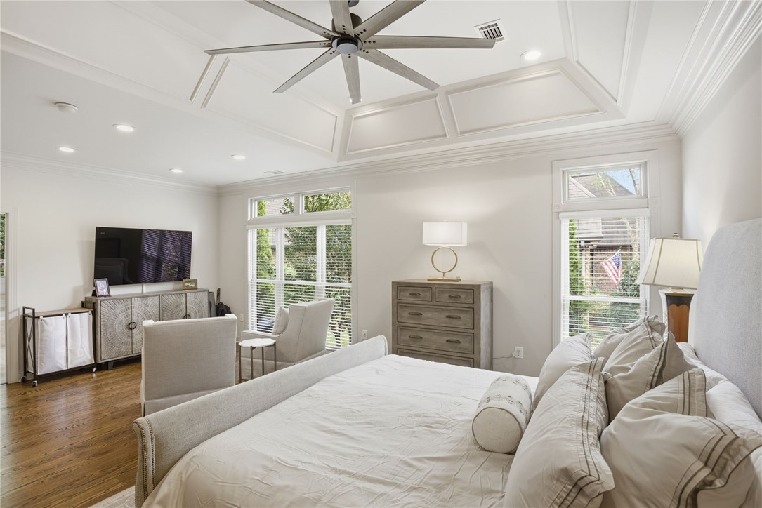 2575 GLENN BROOKE DRIVE