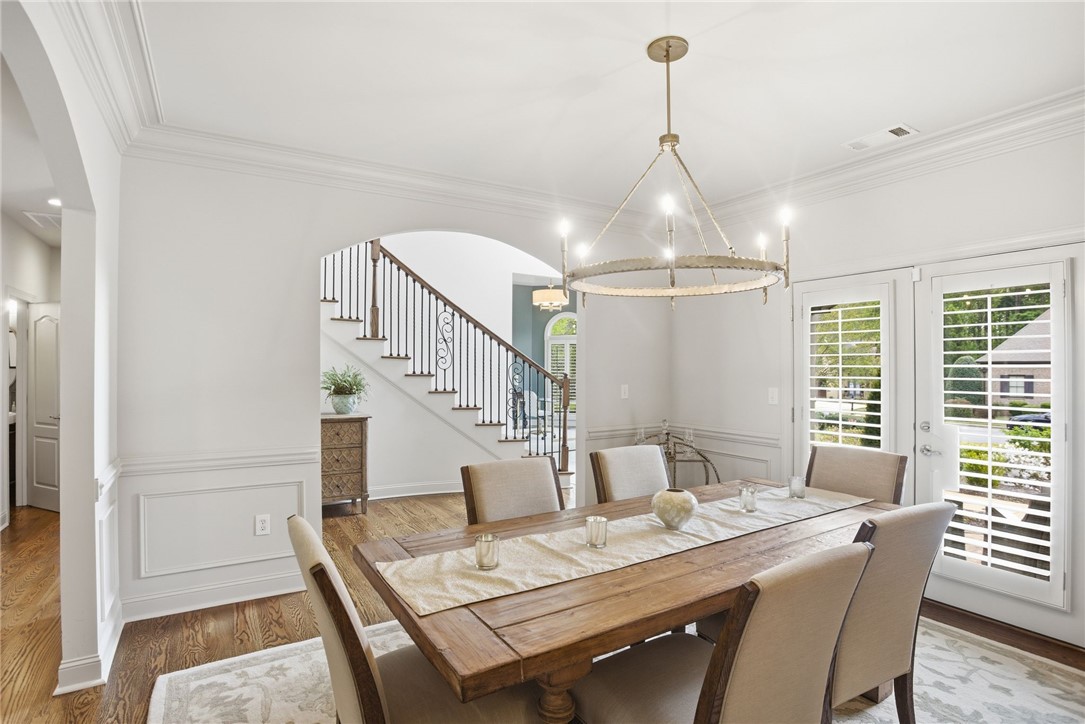 2575 GLENN BROOKE DRIVE