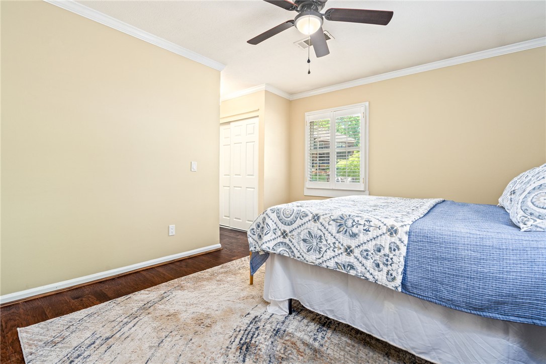 115 N CEDARBROOK DRIVE