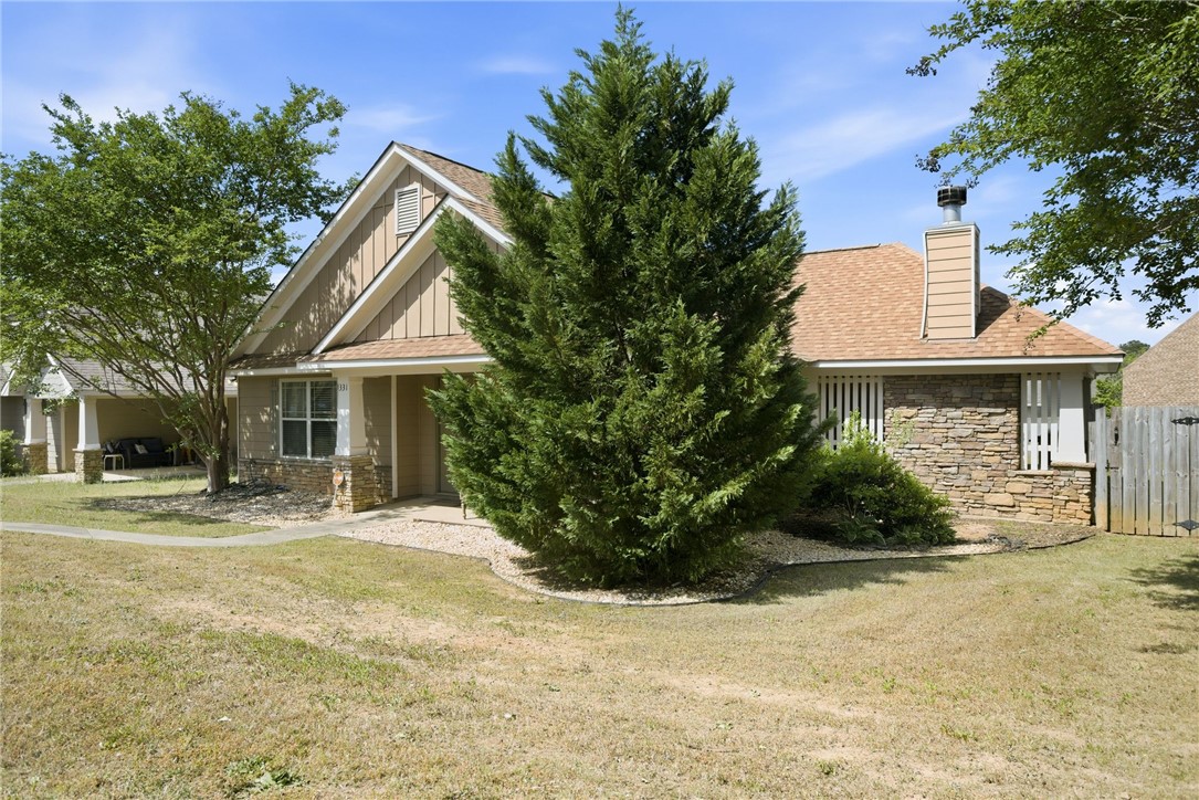 331 FRONTIER CIRCLE