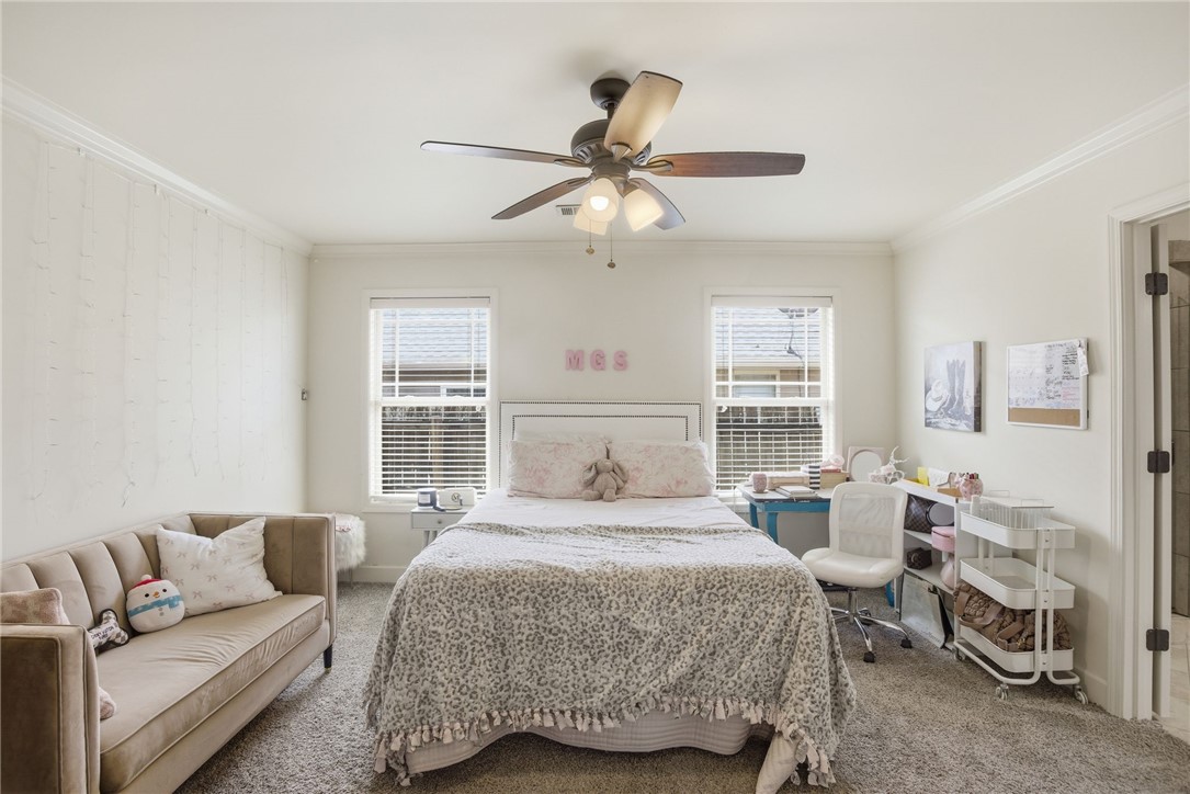 331 FRONTIER CIRCLE