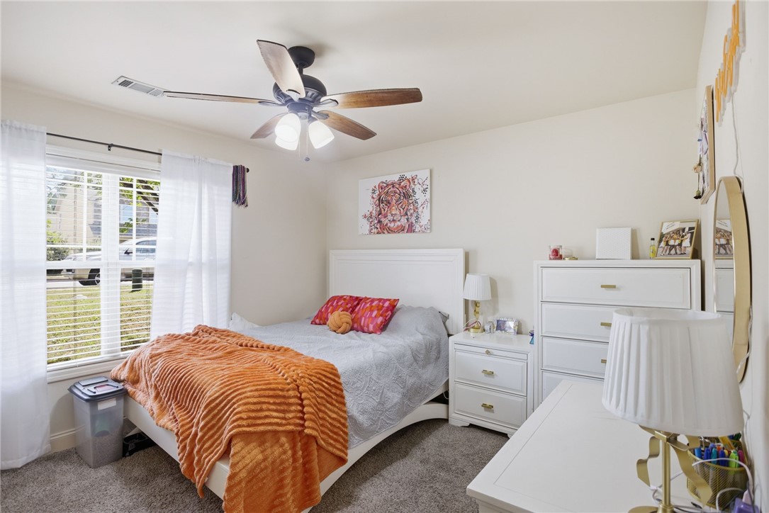 331 FRONTIER CIRCLE