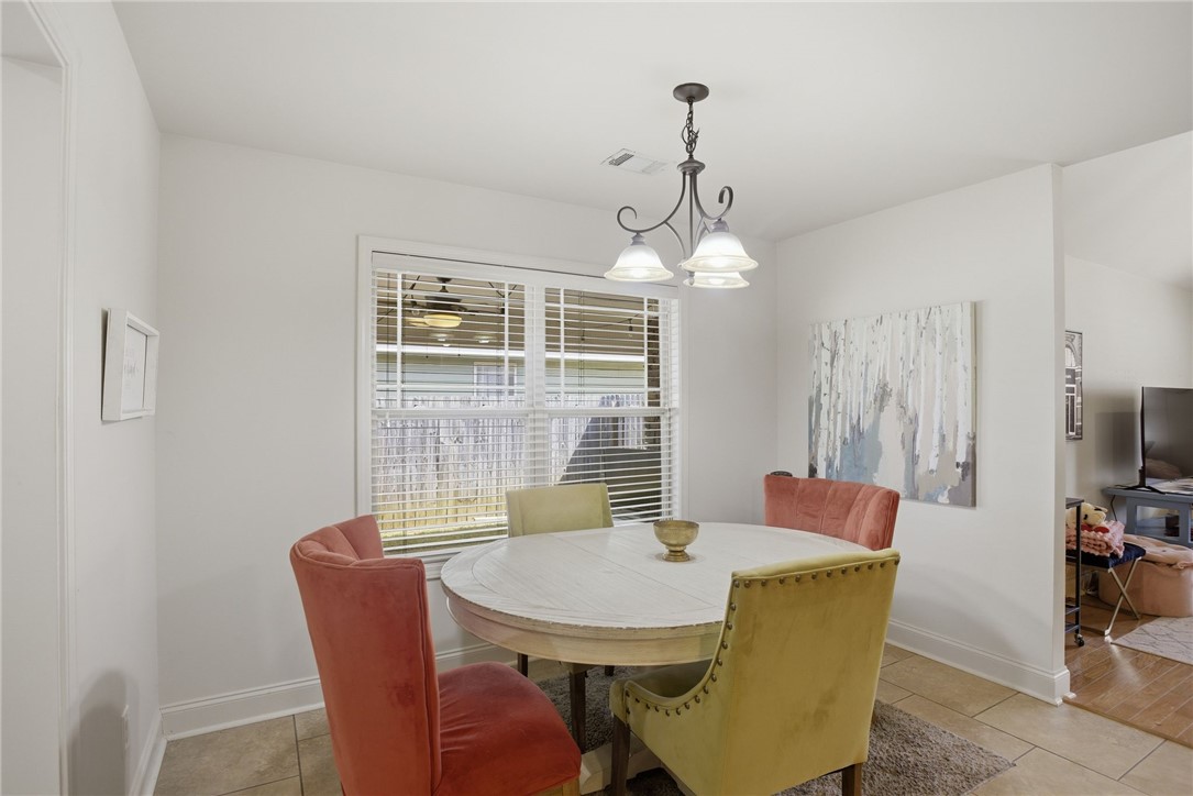 331 FRONTIER CIRCLE