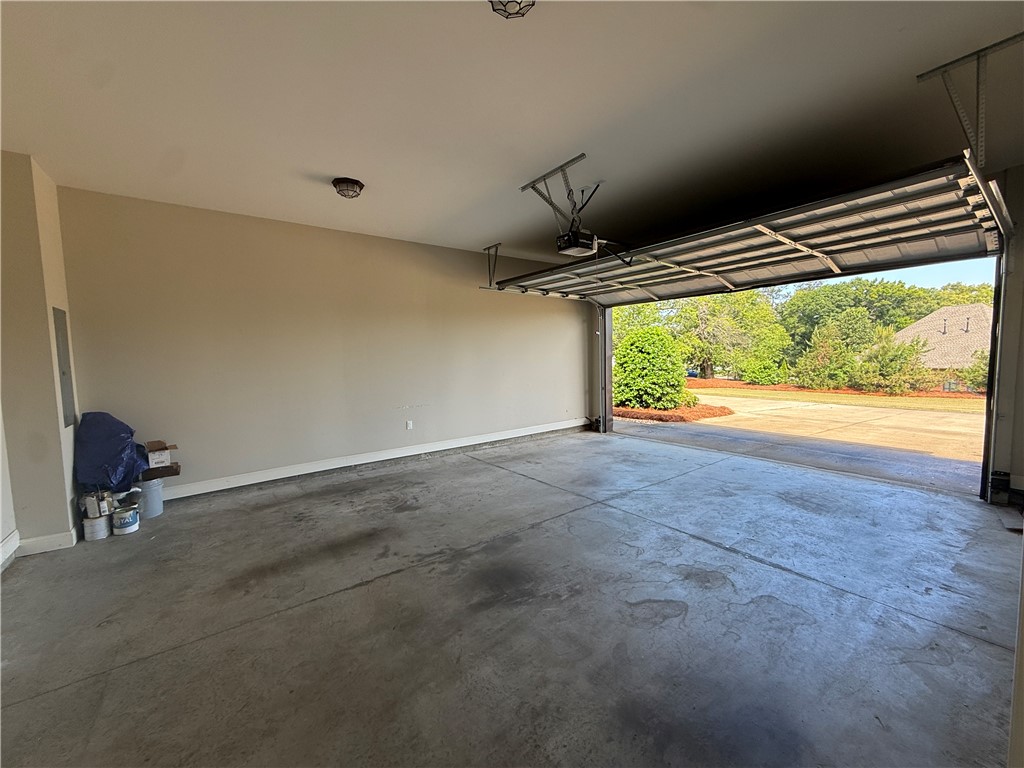 1690 W FARMVILLE ROAD