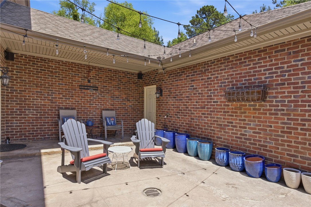 1336 GATEWOOD DRIVE