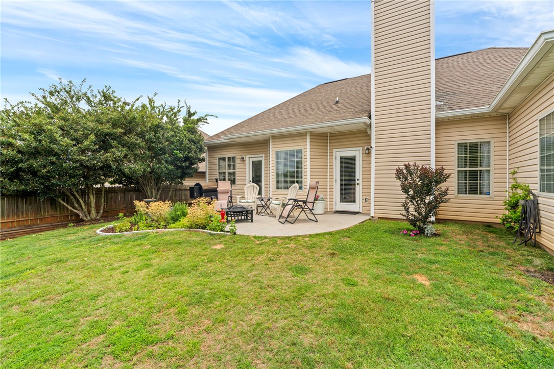 2902 ANDERSON LAKES CIRCLE