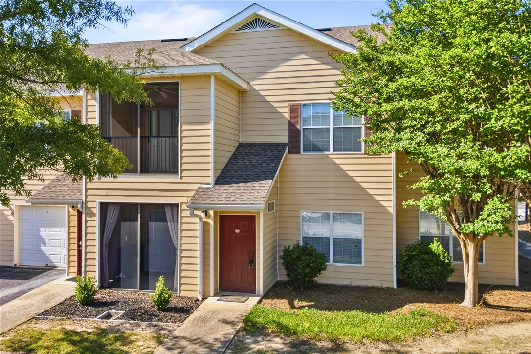 447 W LONGLEAF DRIVE 1001