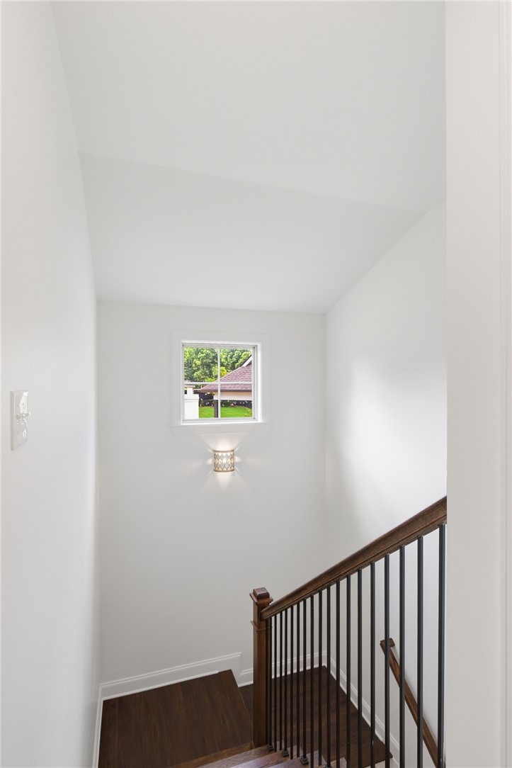133 VINEYARD COURT