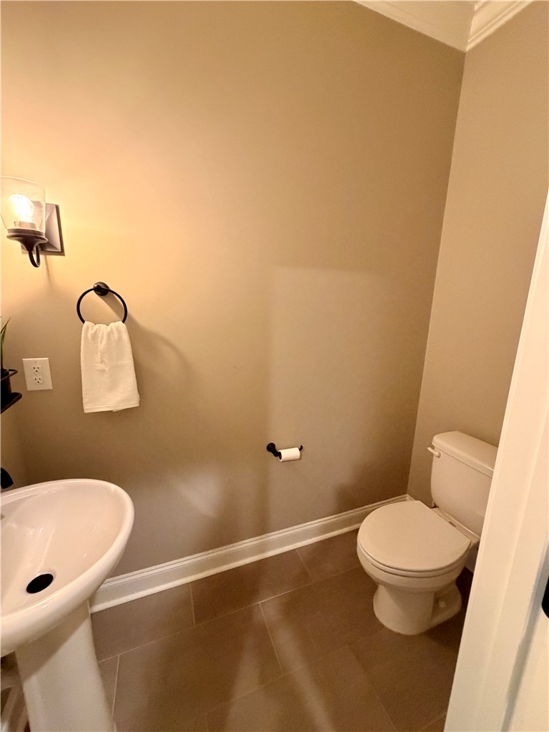144 VINEYARD COURT