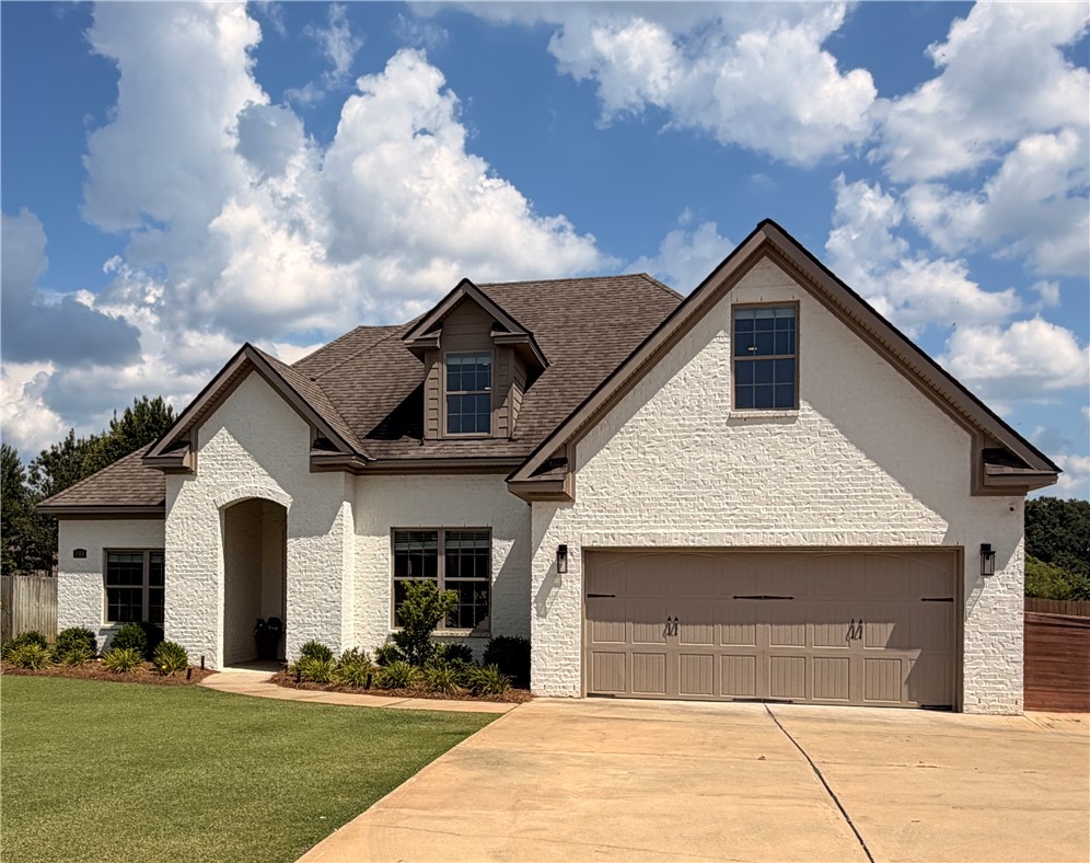 144 VINEYARD COURT